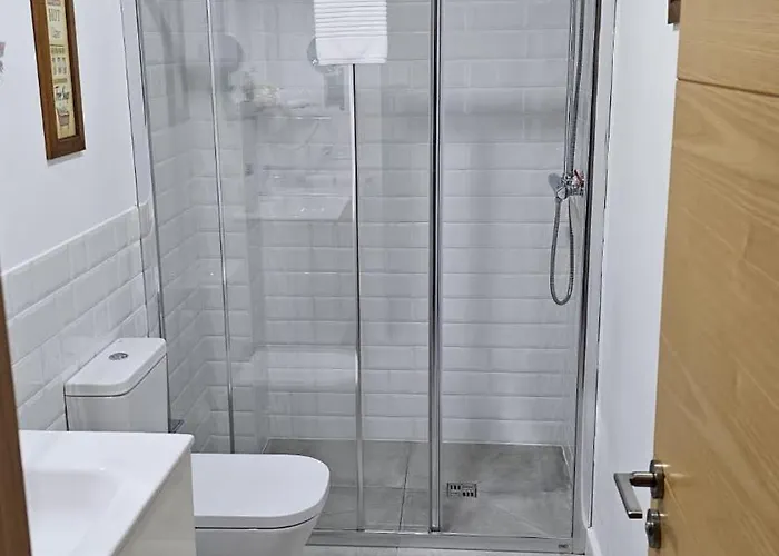 Tranquilidad Entre Volcanes Uga