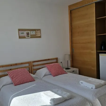 Tranquilidad Entre Volcanes Uga